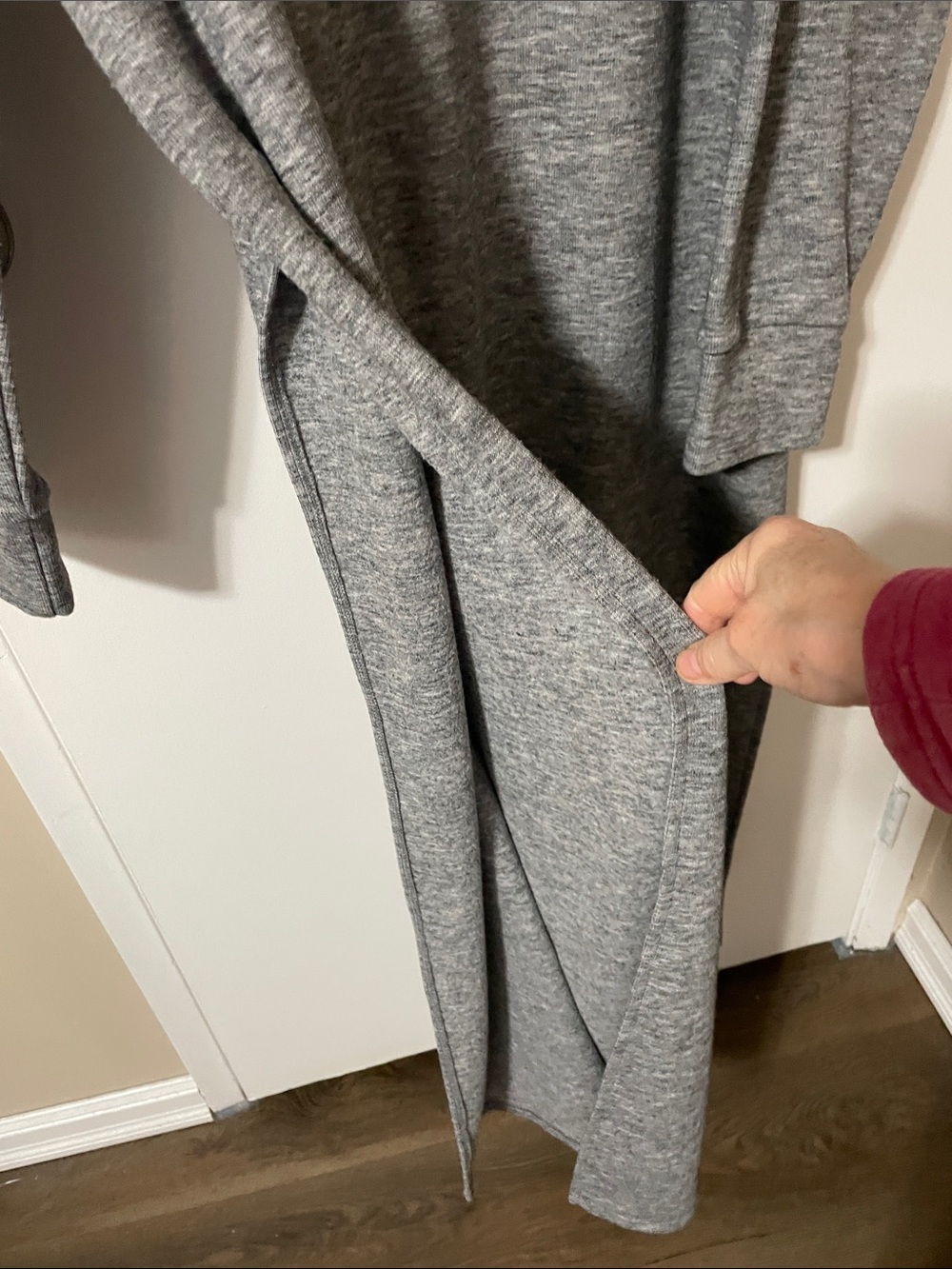 Smash + Tess Heather Grey Maxi Sweater Size 2XL - Picture 5 of 12